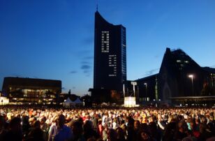 Lichtfest-Impression auf dem Leipziger Augustusplatz. Quelle: Dieter Grundmann/Westend-PR