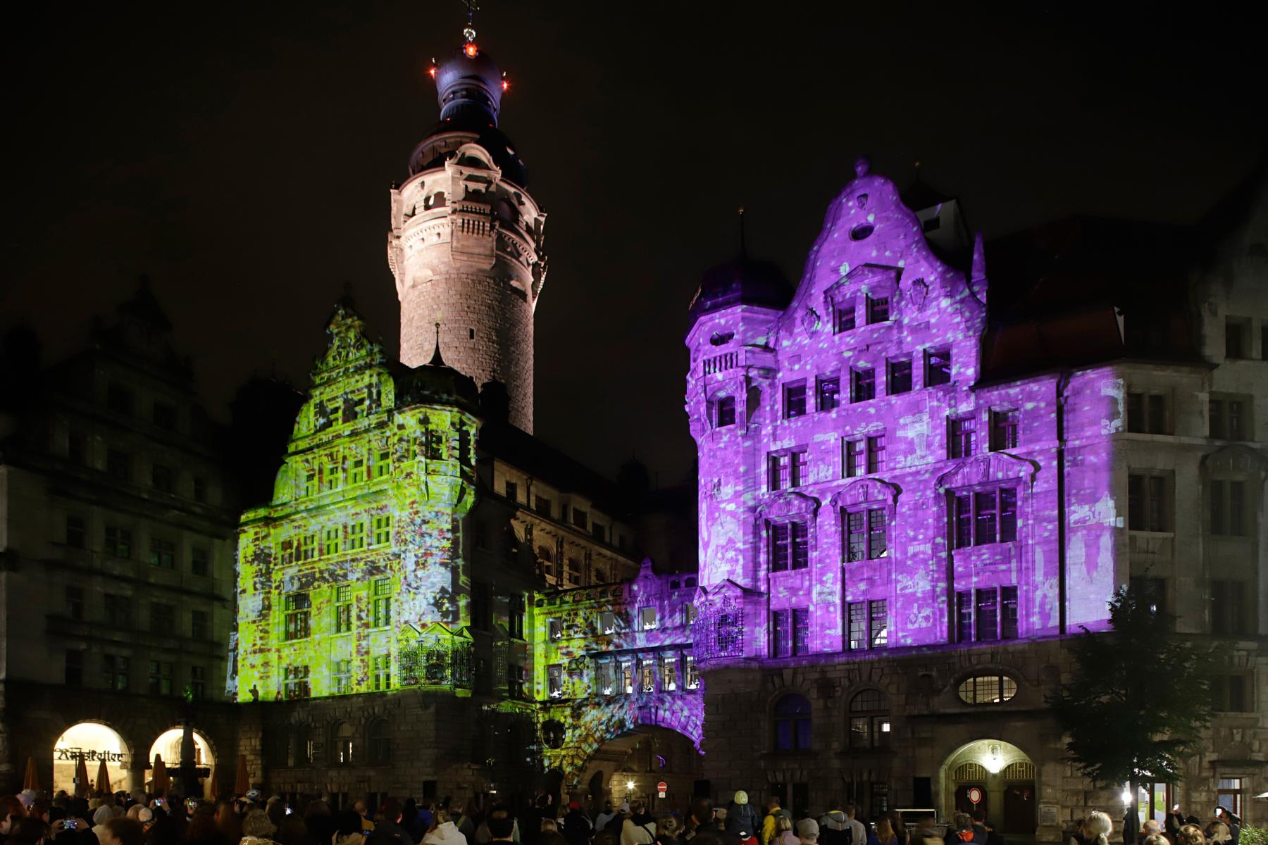 Das Projekt „Wir – Leipzig 2023“ mit Projektionsmapping auf dem Neuen Rathaus ©Punctum/Alexander Schmidt